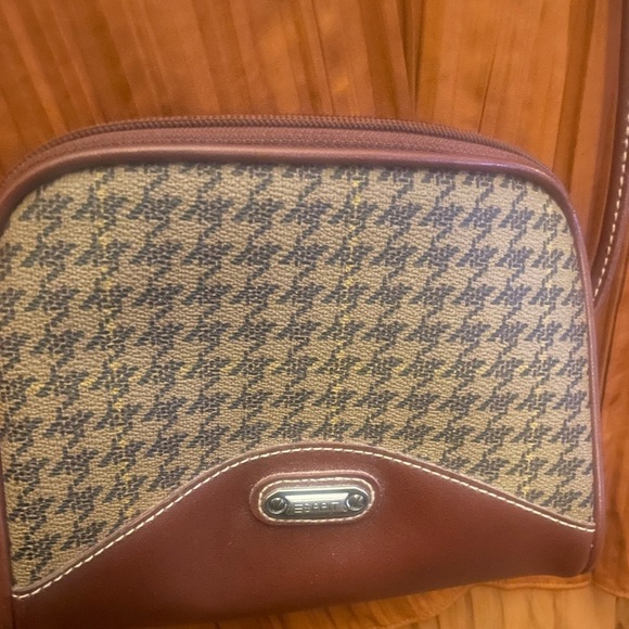 Esprit Brown and Tan Small Classic Y2K Design Crossbody Shoulder Bag - Picture 1 of 7